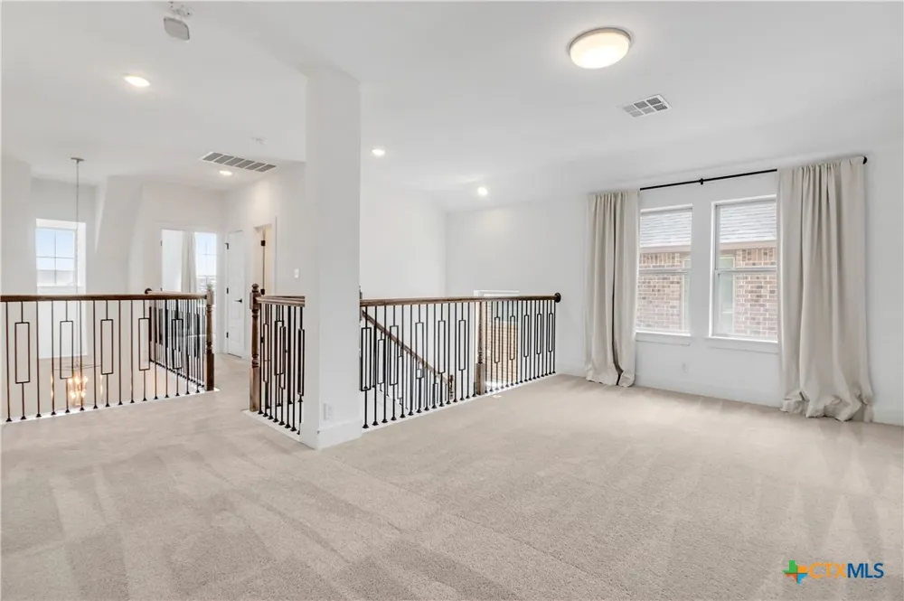 1421 Escarpment New Braunfels, TX 78132