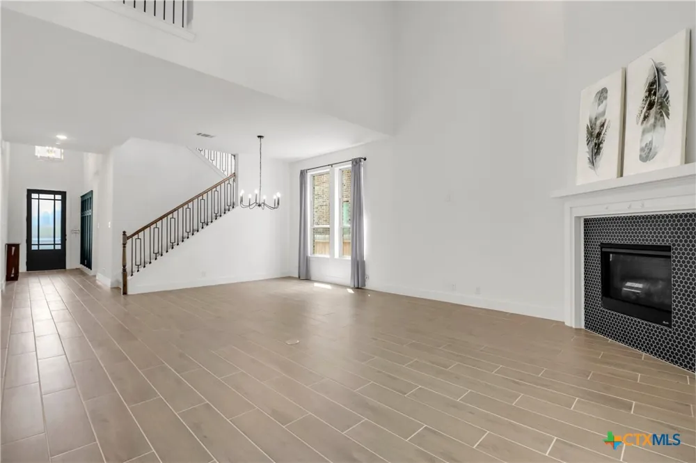 1421 Escarpment New Braunfels, TX 78132