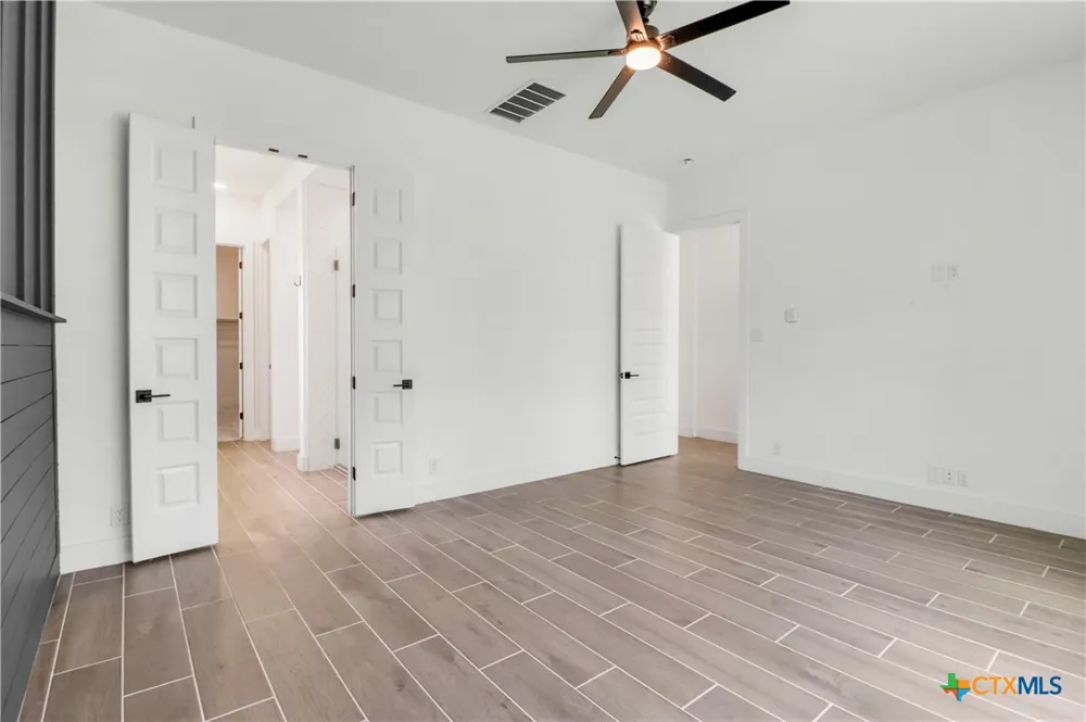1421 Escarpment New Braunfels, TX 78132