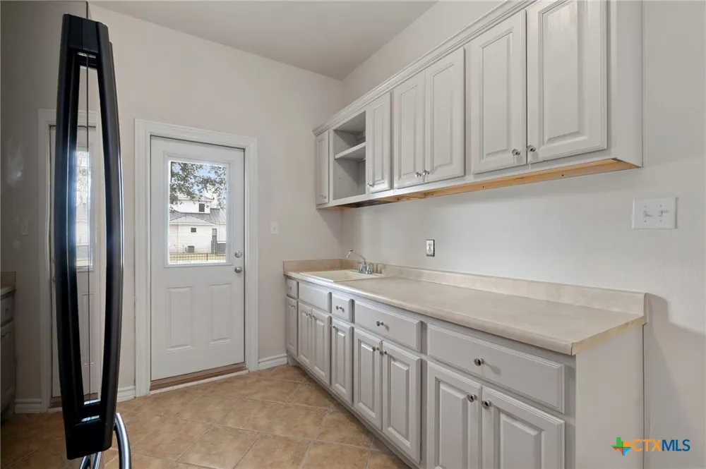 21905 Deer Canyon Drive San Antonio, TX 78266