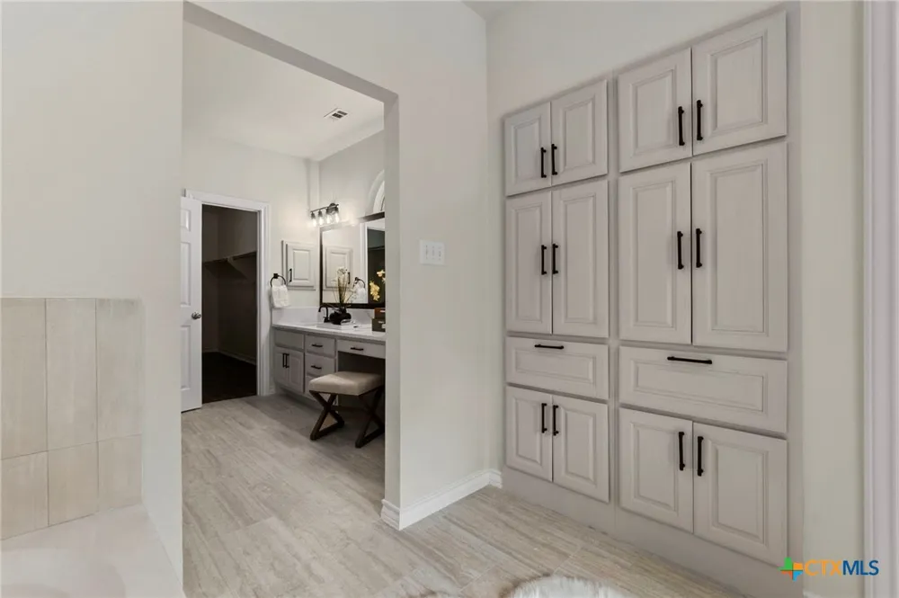 21905 Deer Canyon Drive San Antonio, TX 78266