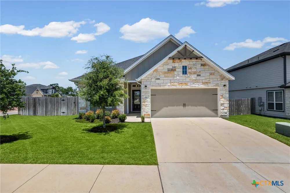 215 Cabiness Drive Salado, TX 76571
