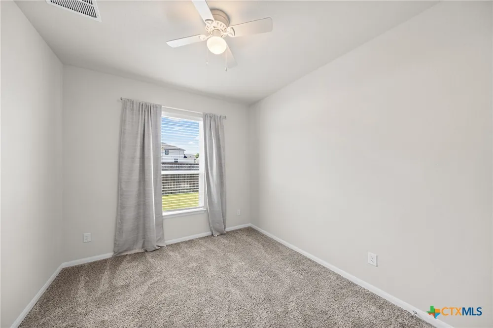 215 Cabiness Drive Salado, TX 76571