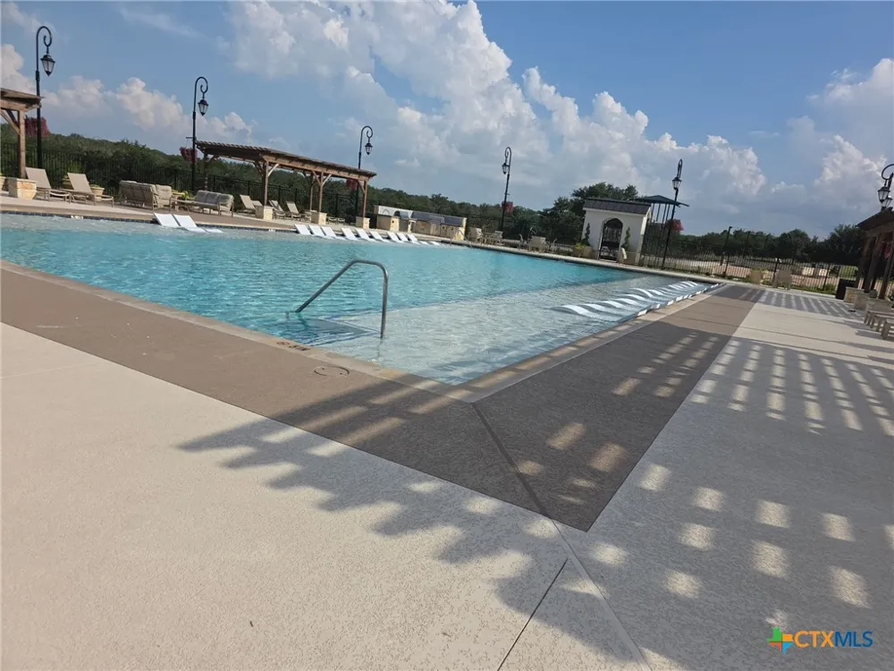 215 Cabiness Drive Salado, TX 76571
