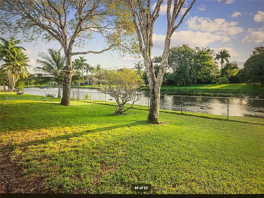 5231 SW 89th Ave Cooper City, FL 33328
