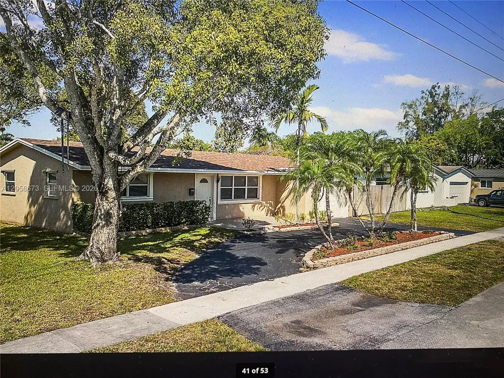 5231 SW 89th Ave Cooper City, FL 33328