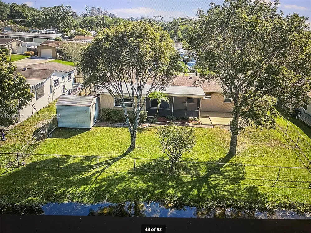5231 SW 89th Ave Cooper City, FL 33328