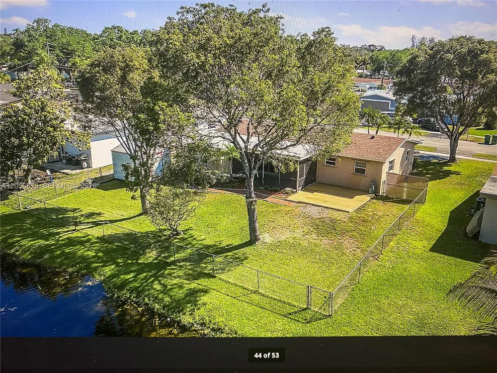 5231 SW 89th Ave Cooper City, FL 33328