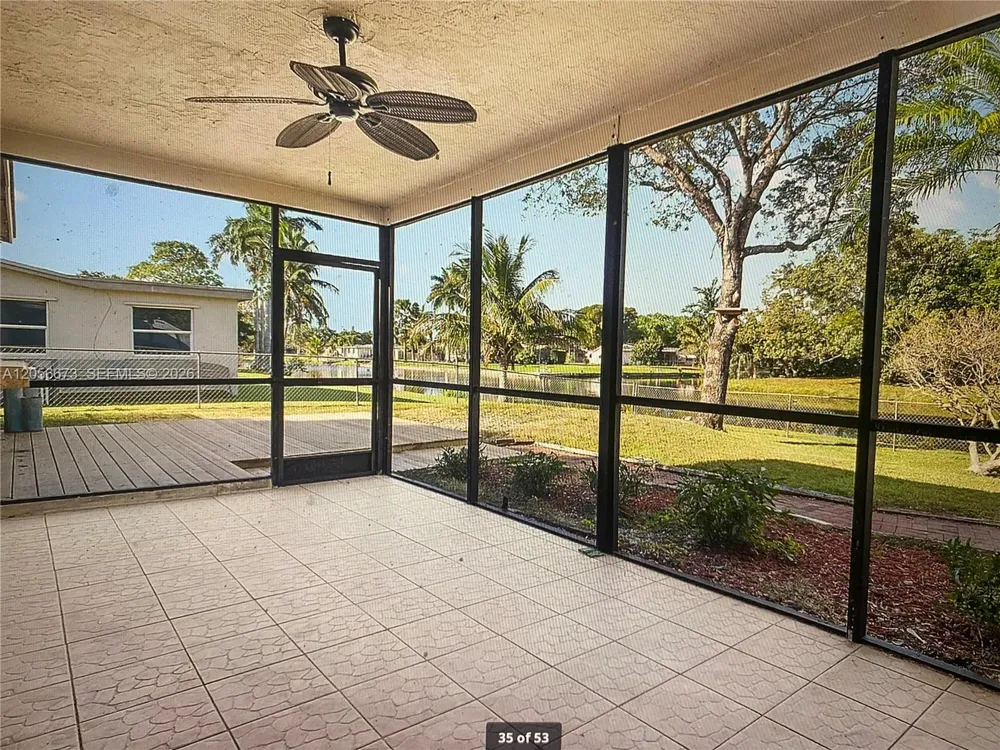 5231 SW 89th Ave Cooper City, FL 33328