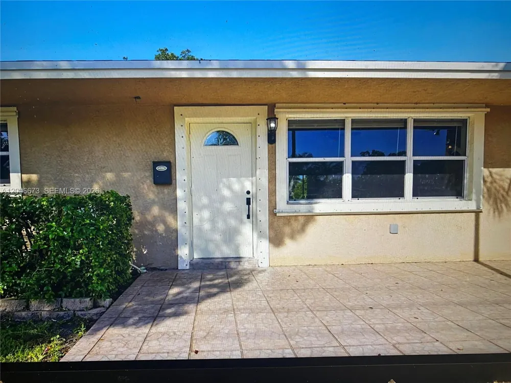5231 SW 89th Ave Cooper City, FL 33328