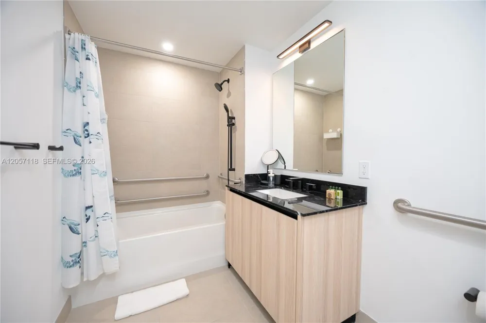 225 Miami Ave #1505 Miami, FL 33128