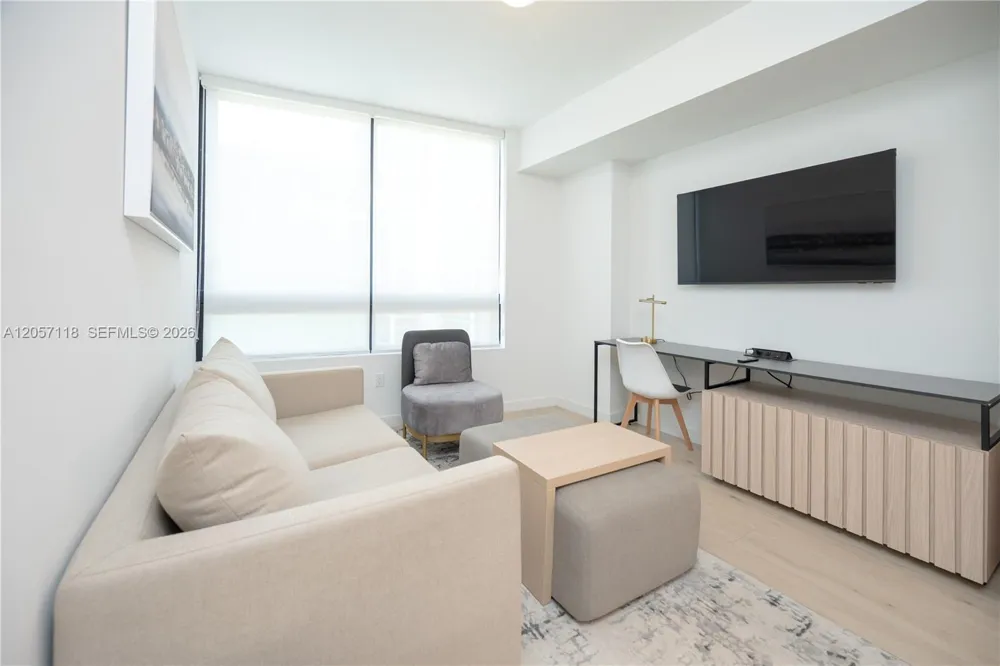 225 Miami Ave #1505 Miami, FL 33128