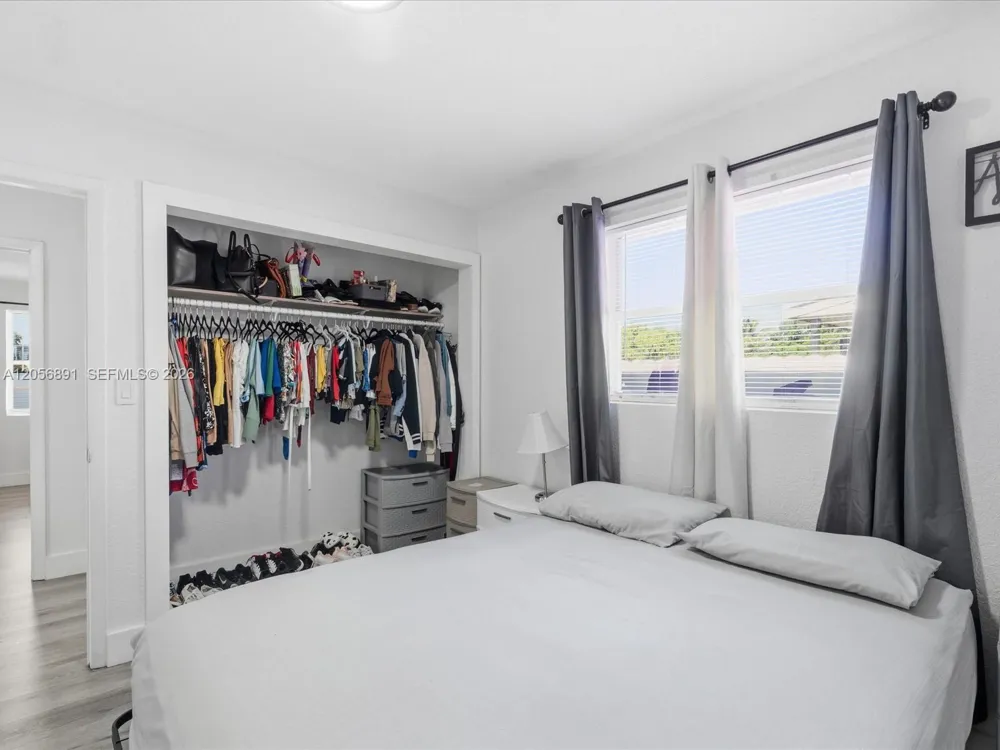 827 SW 3rd St Florida City, FL 33034
