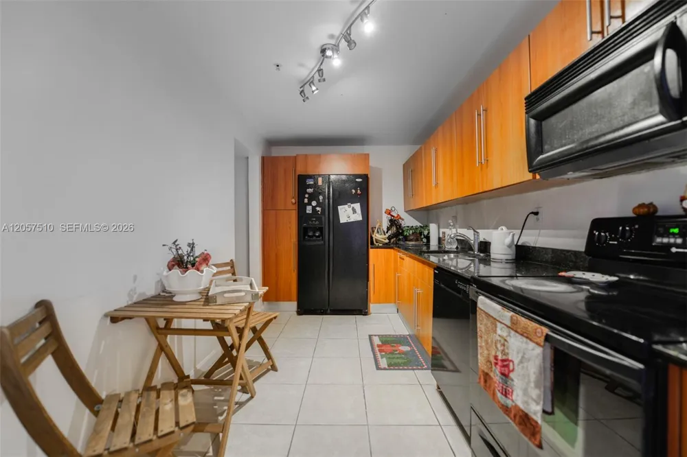3000 S Ocean Dr #1506 Hollywood, FL 33019