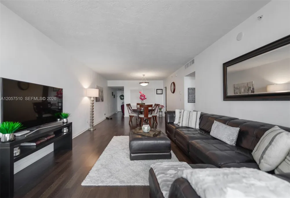 3000 S Ocean Dr #1506 Hollywood, FL 33019