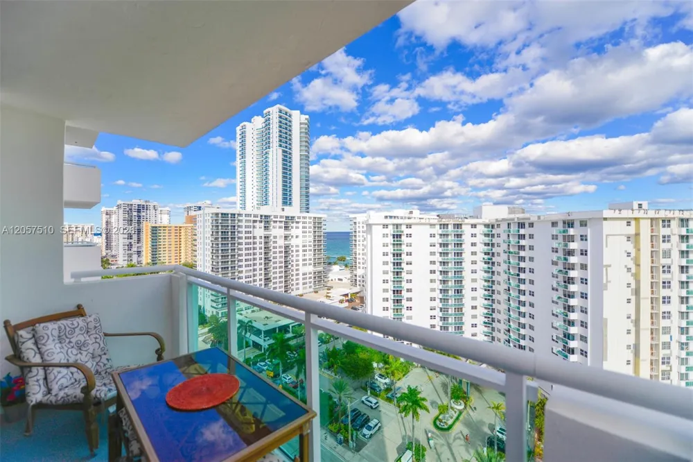 3000 S Ocean Dr #1506 Hollywood, FL 33019