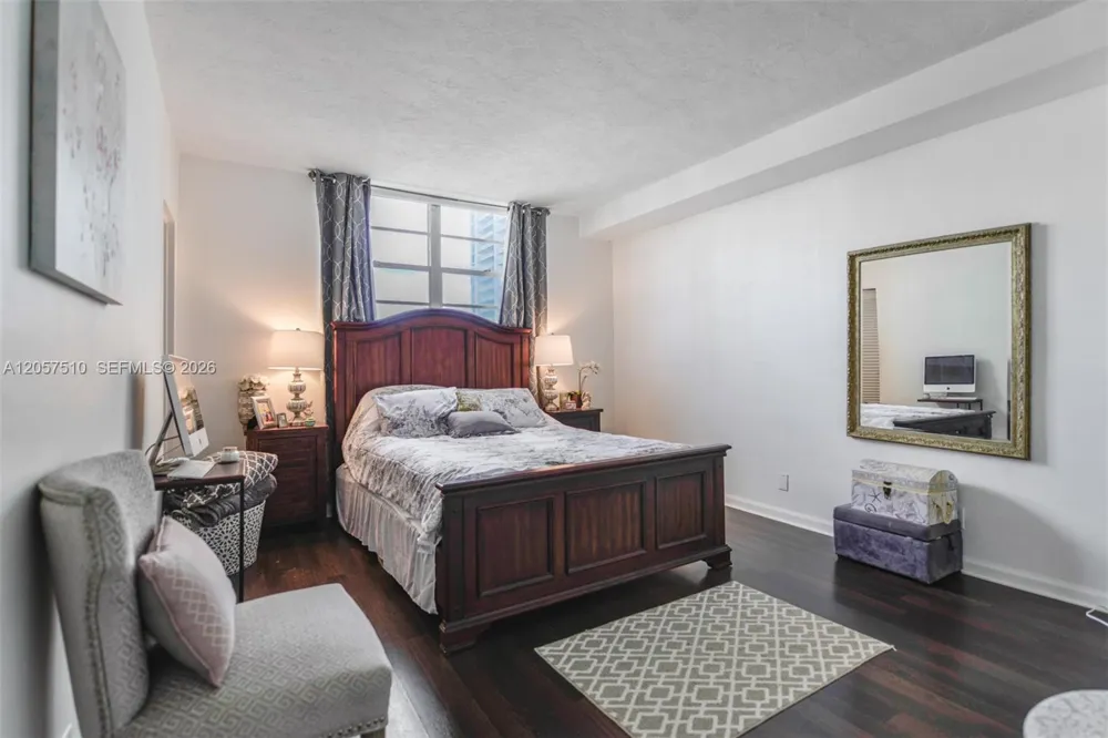 3000 S Ocean Dr #1506 Hollywood, FL 33019