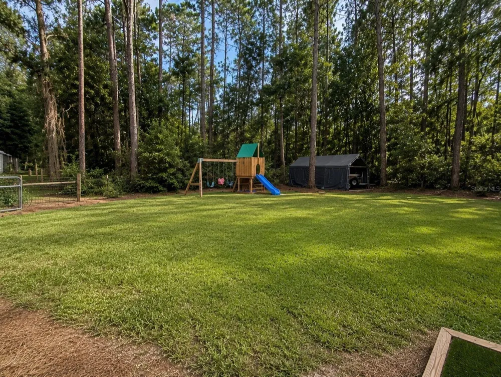 44131 PARKWAY LANE Altoona, FL 32702
