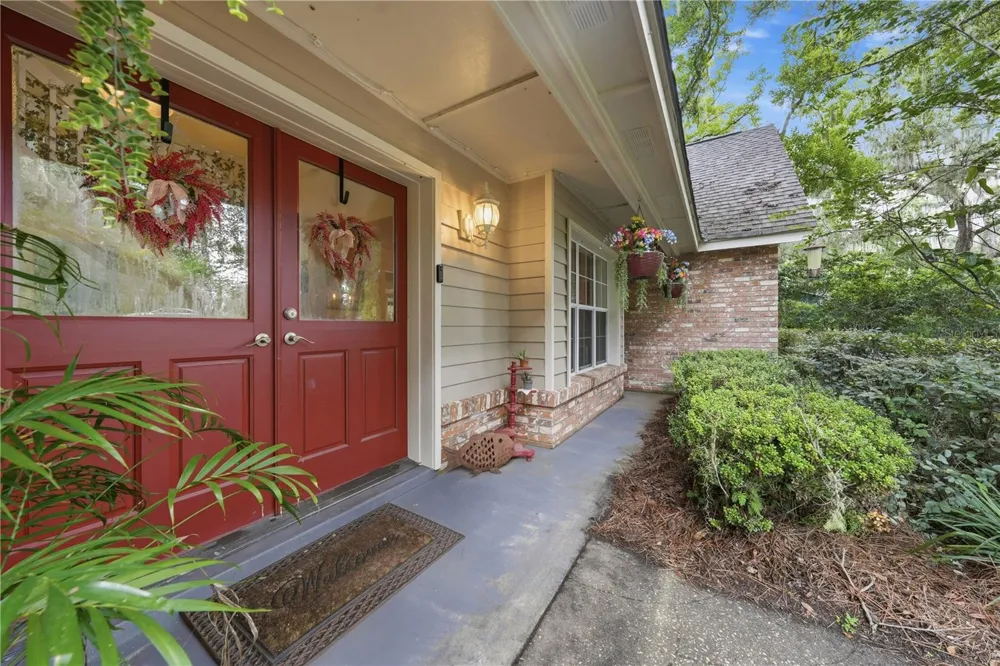 44131 PARKWAY LANE Altoona, FL 32702