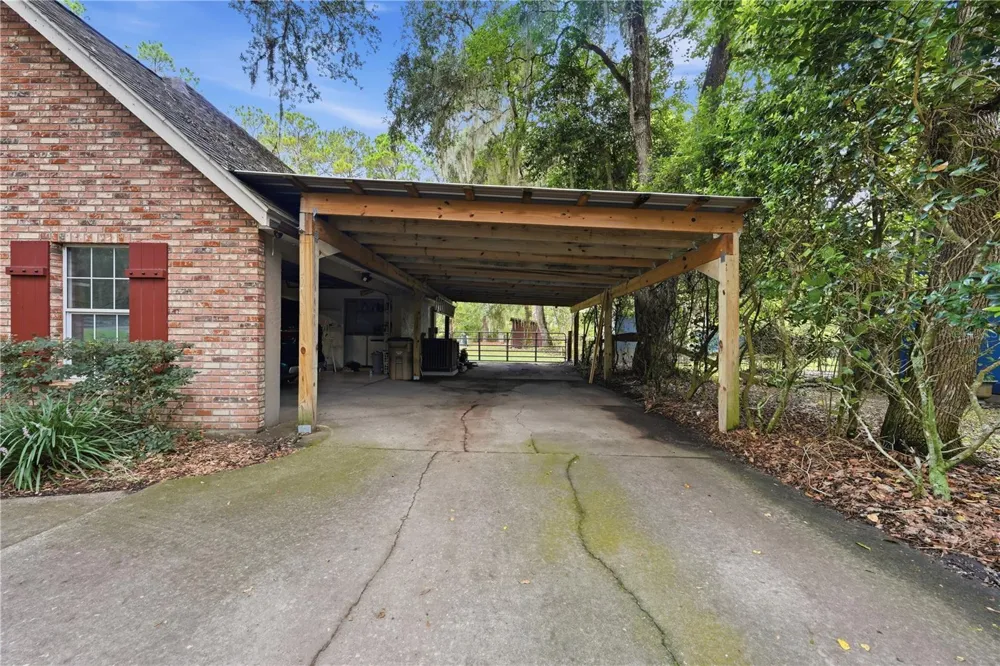44131 PARKWAY LANE Altoona, FL 32702