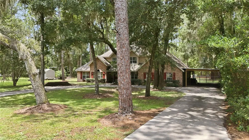 44131 PARKWAY LANE Altoona, FL 32702