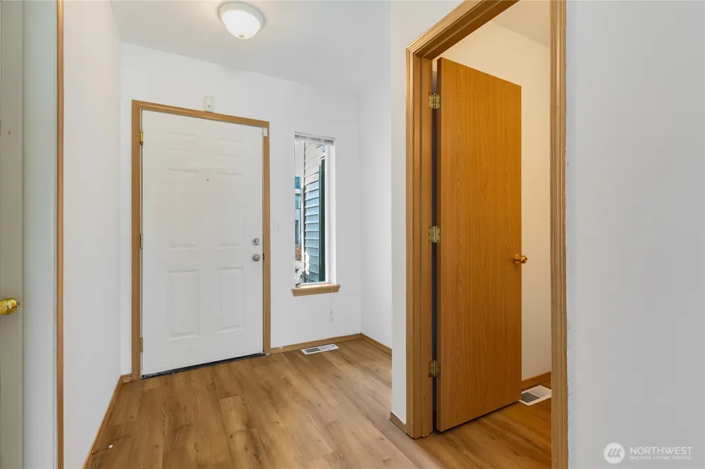 15815 Admiralty Way #C4 Lynnwood, WA 98087