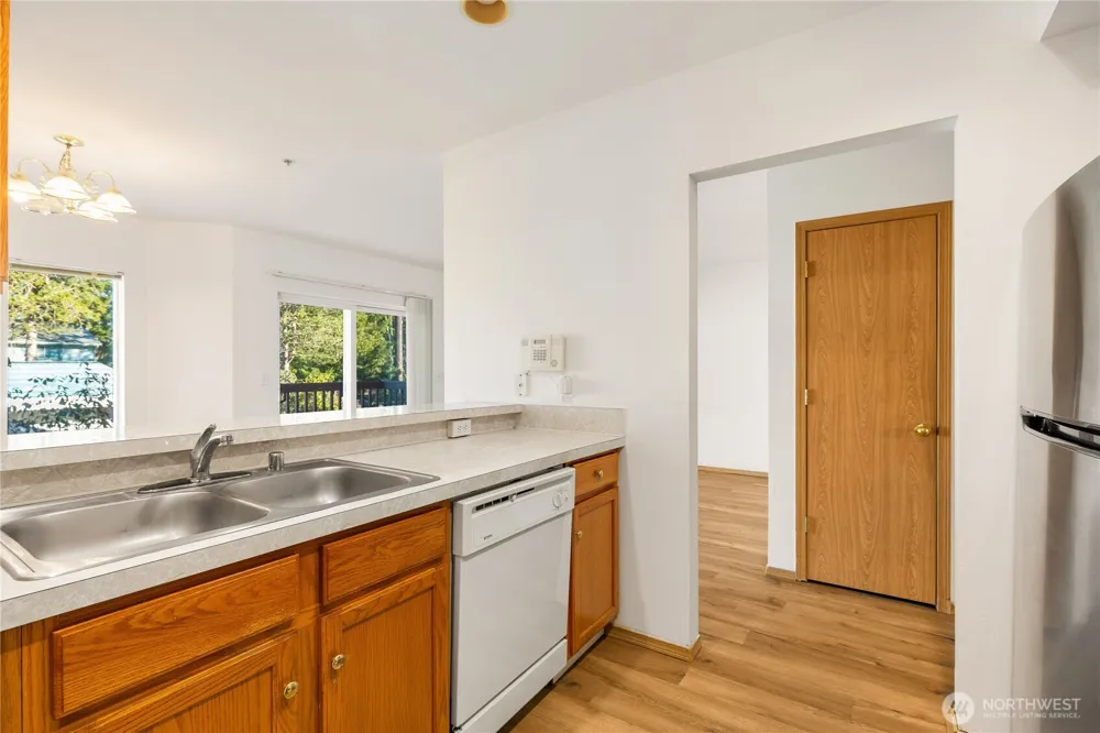15815 Admiralty Way #C4 Lynnwood, WA 98087