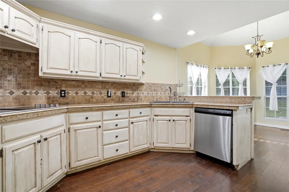 2208 Park Muskogee, OK 74403