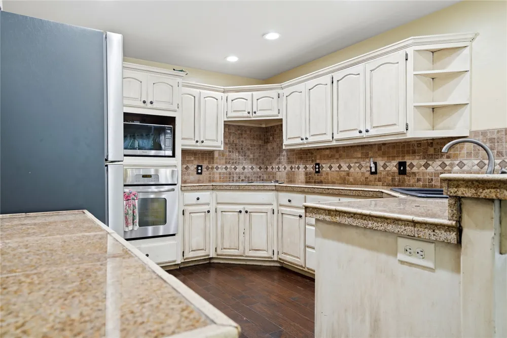 2208 Park Muskogee, OK 74403