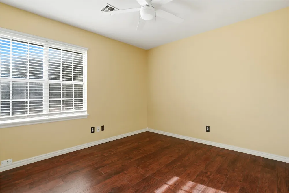 2208 Park Muskogee, OK 74403