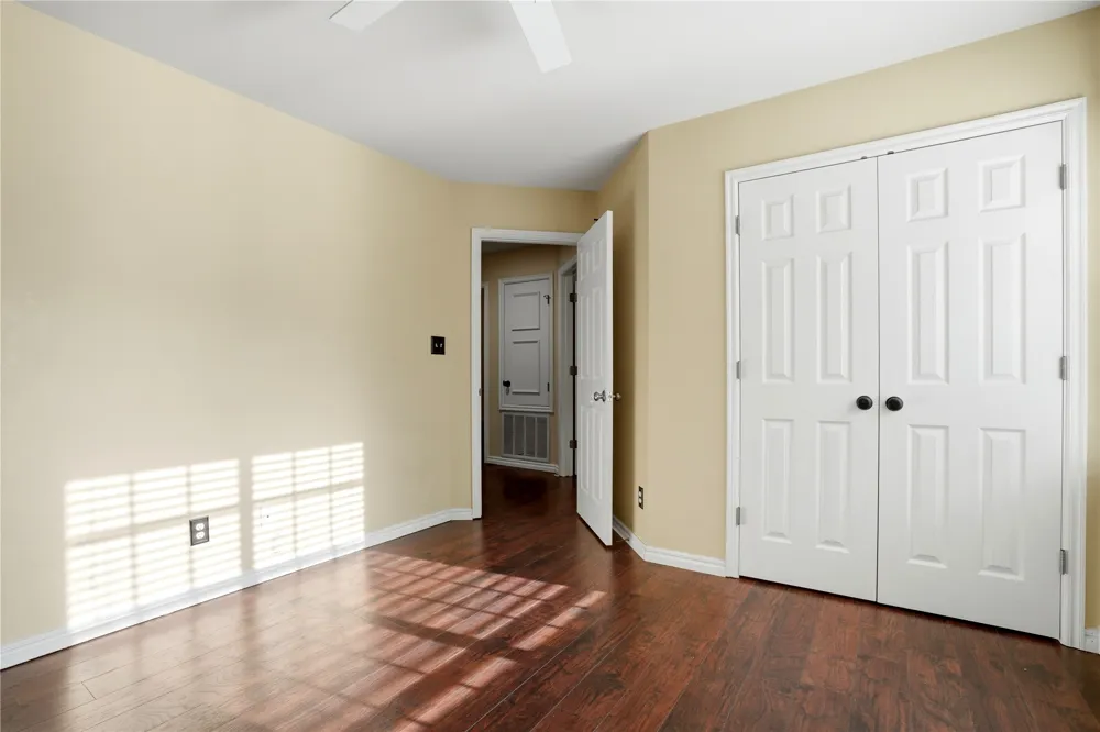 2208 Park Muskogee, OK 74403