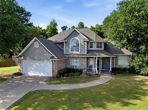 2208 Park