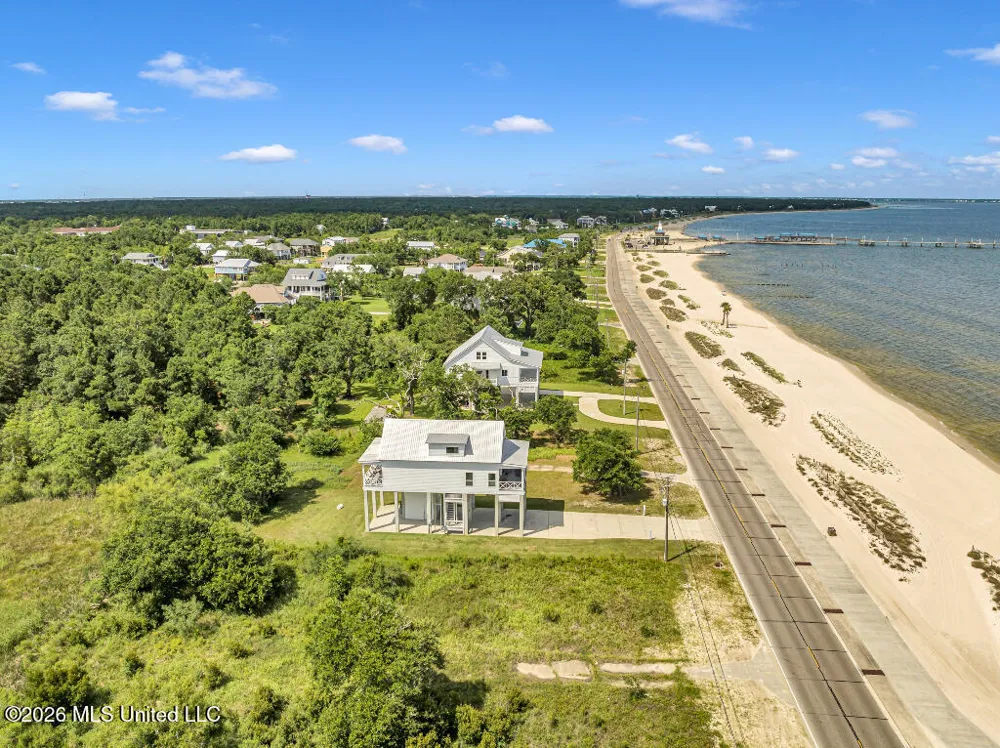 220 S Beach Boulevard Waveland, MS 39576