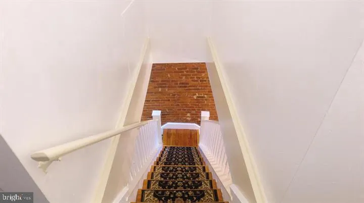 1209 E STREET NE Washington, DC 20002