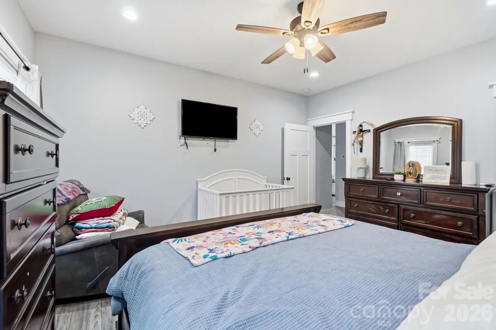 304 E Florida Avenue Bessemer City, NC 28016
