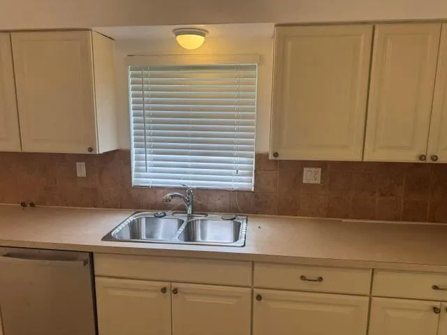 860 NW 65th Avenue Plantation, FL 33317