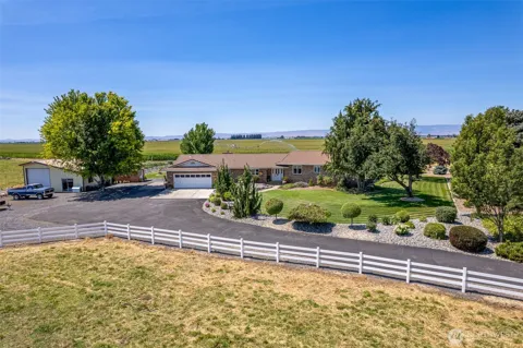 13461 W Hwy 28 W