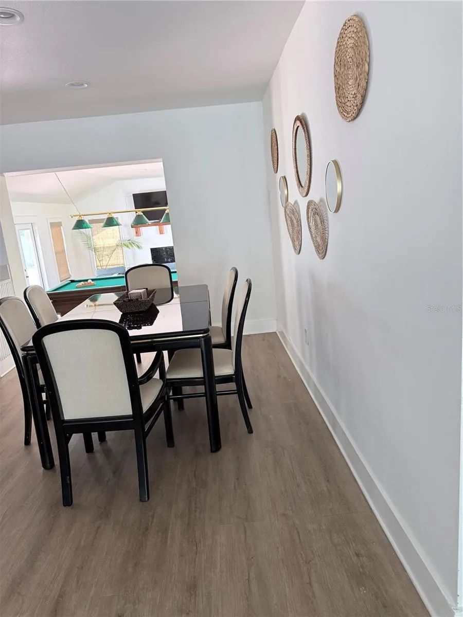 1243 DINGENS AVENUE Windermere, FL 34786