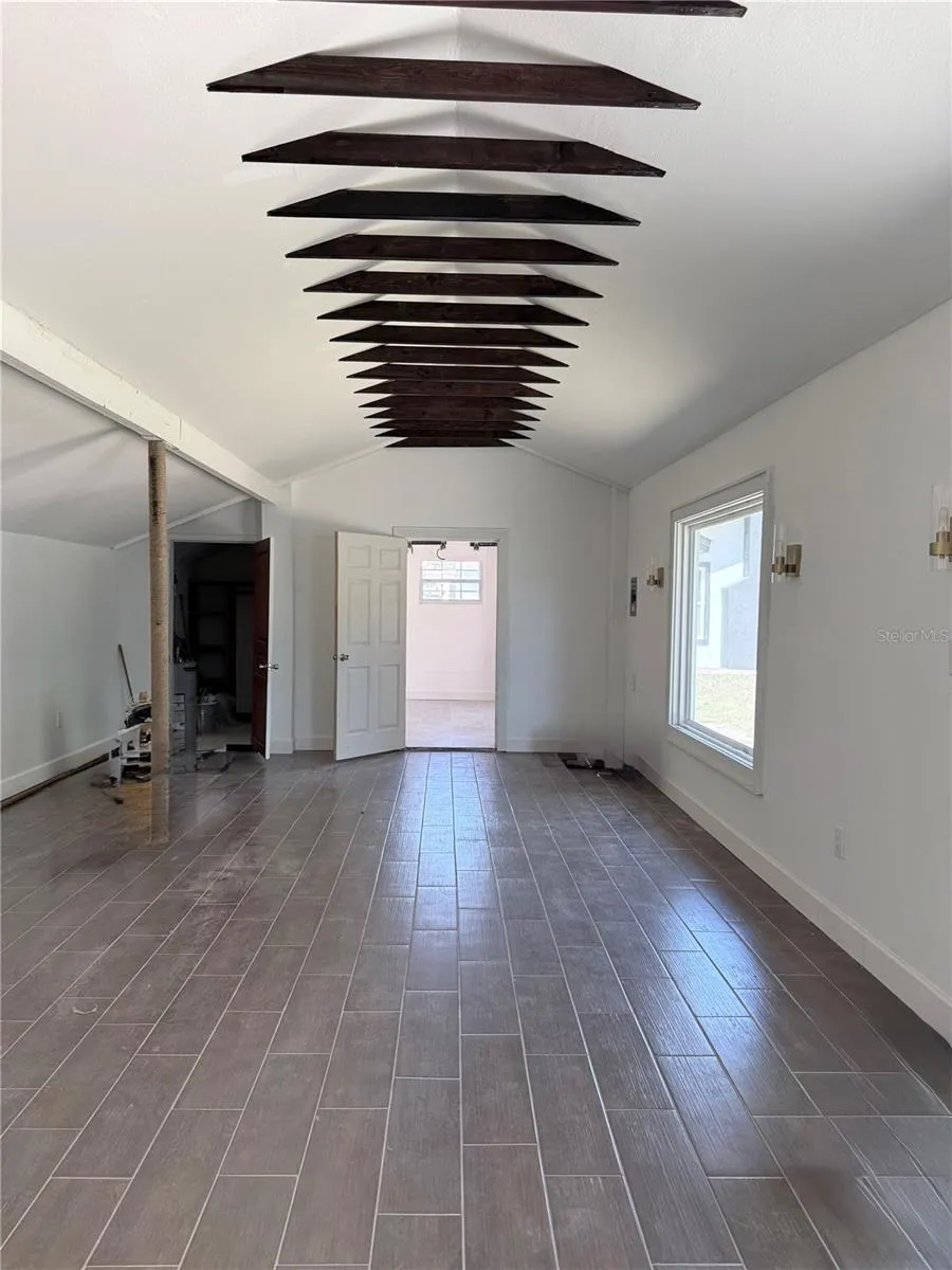 1243 DINGENS AVENUE Windermere, FL 34786