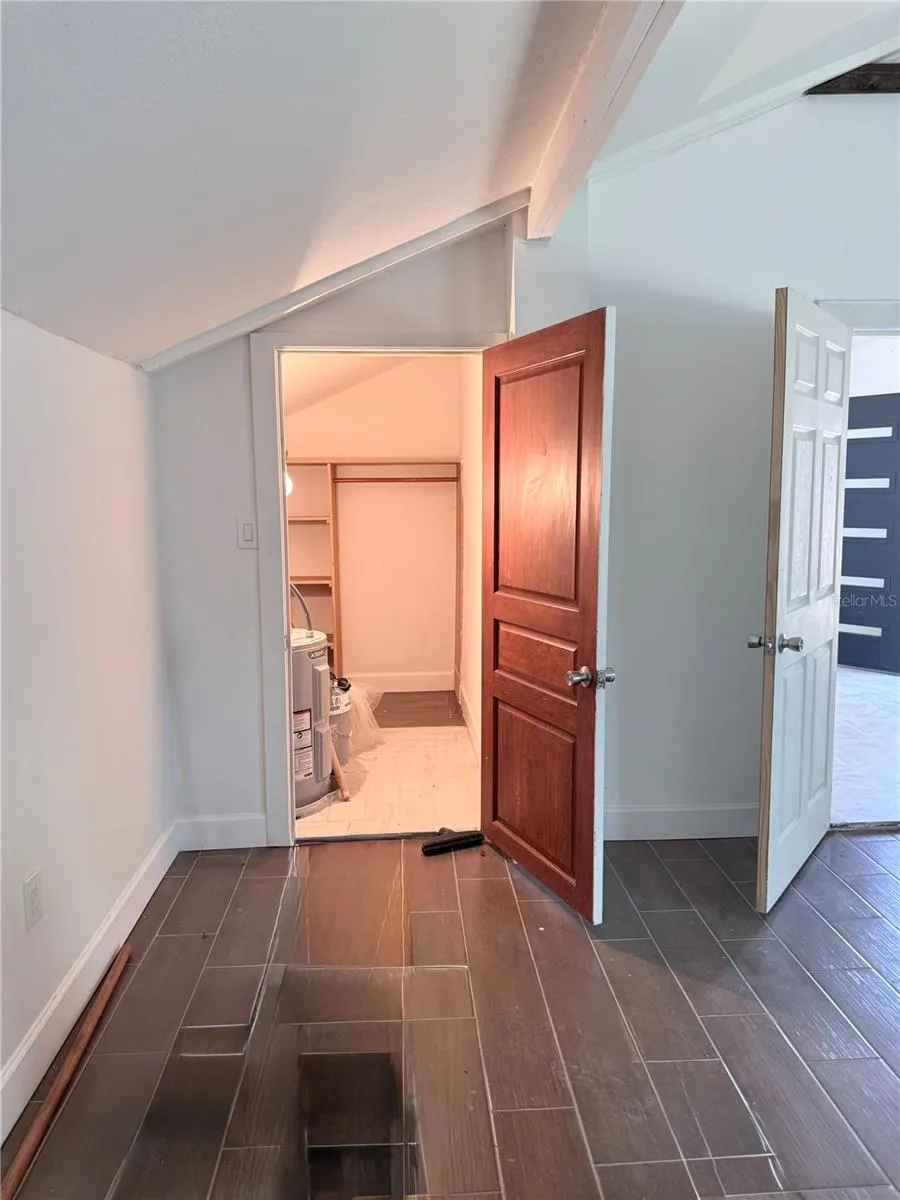 1243 DINGENS AVENUE Windermere, FL 34786