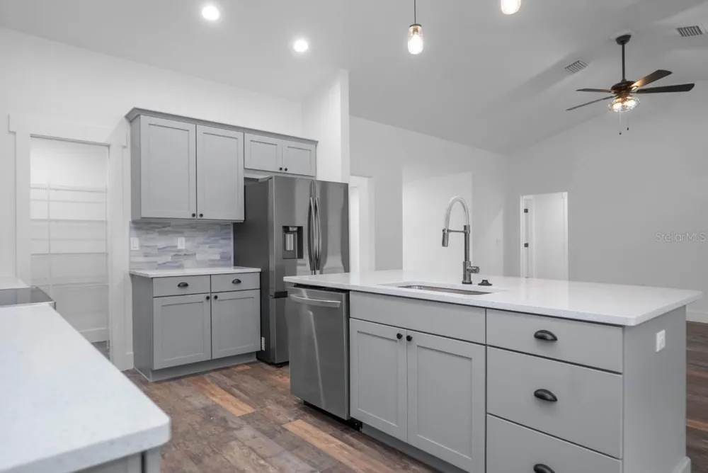 967 CR 753S Webster, FL 33597
