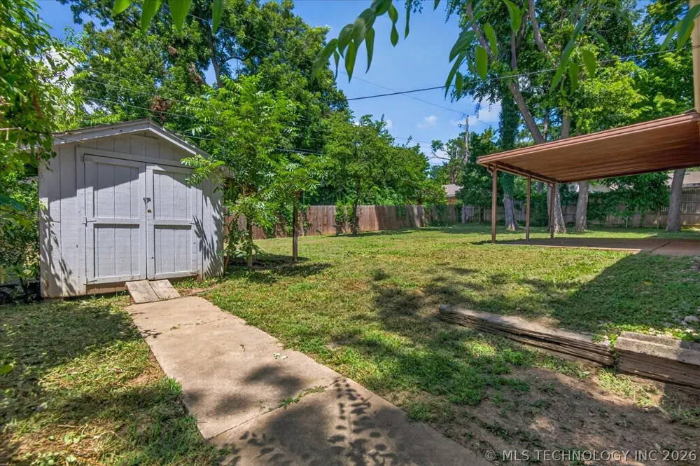 2612 SE Quail Place Bartlesville, OK 74006