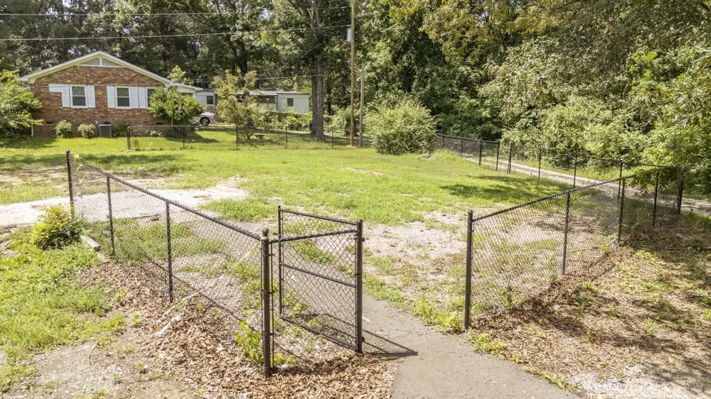 445 LEW WALLACE RD Crump, TN 38327