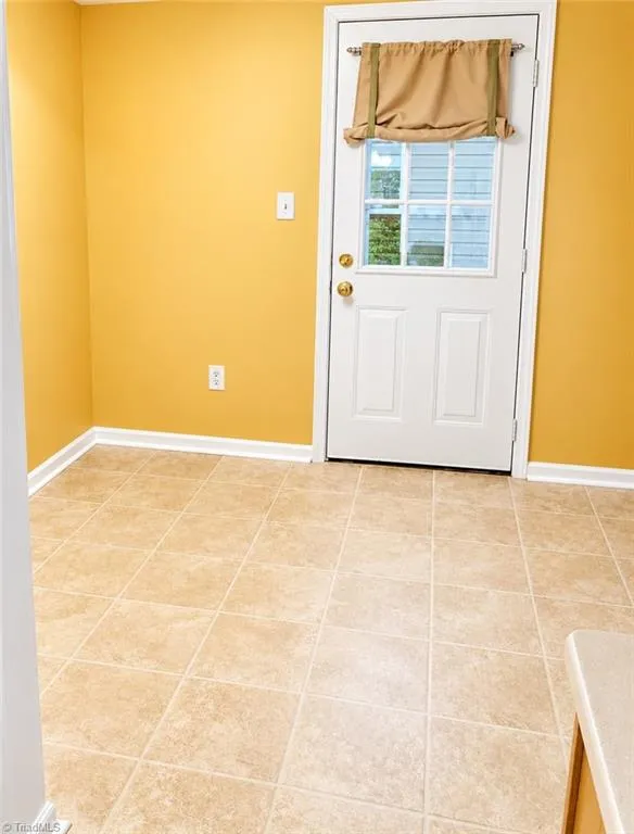 3212 Westbury Drive Jamestown, NC 27282