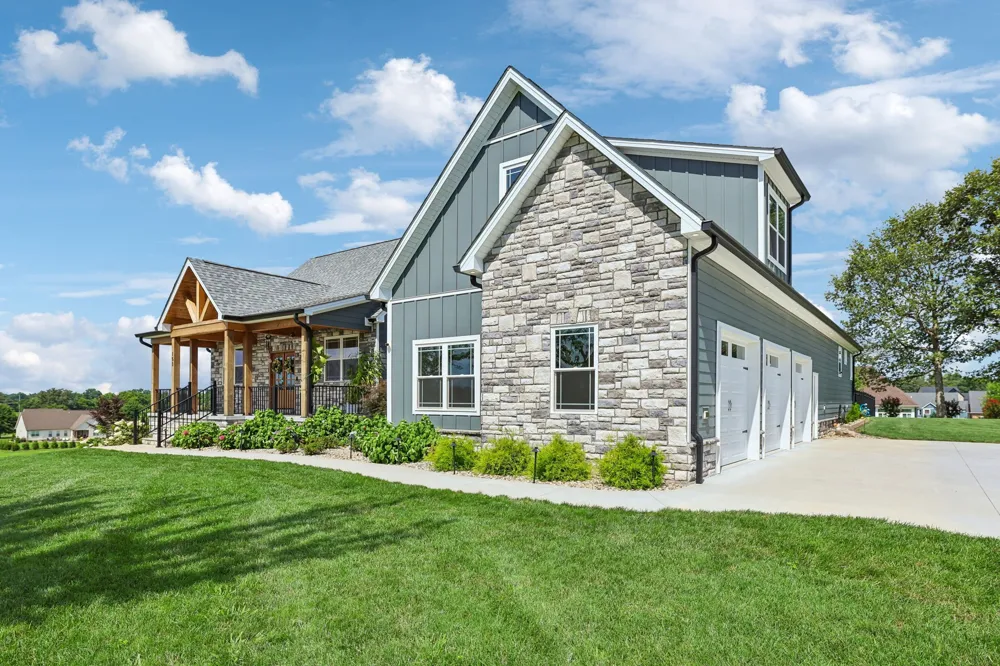 153 Cascade Dr Winchester, TN 37398