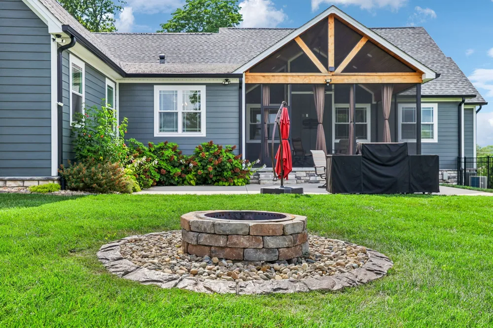 153 Cascade Dr Winchester, TN 37398