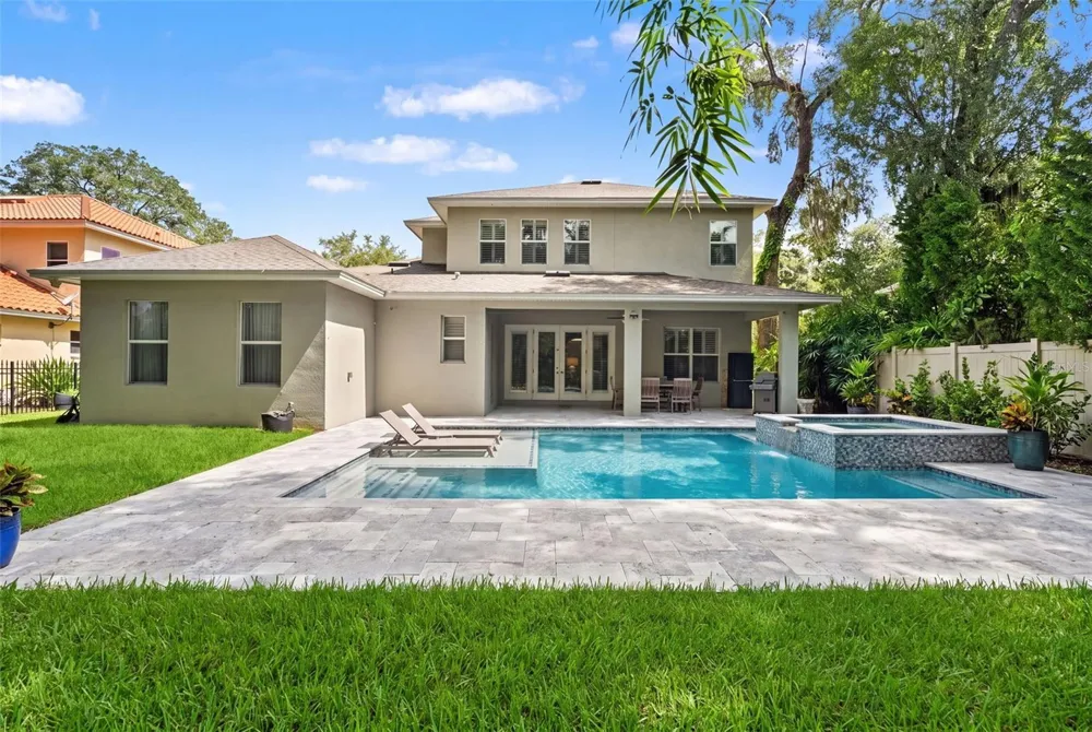 2112 CARROLL LANDING DRIVE Tampa, FL 33612