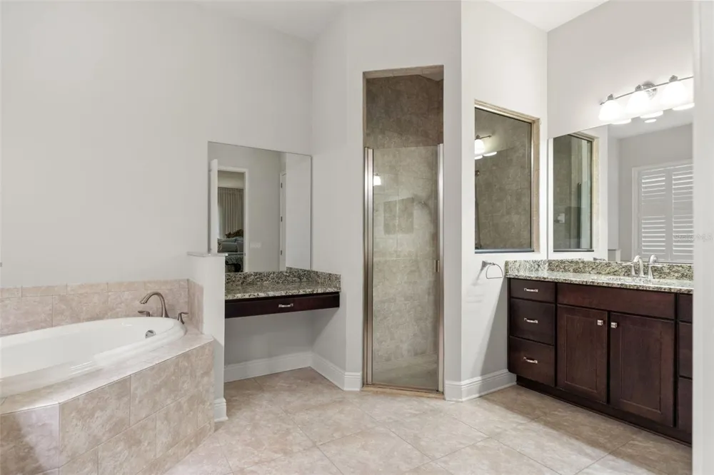 2112 CARROLL LANDING DRIVE Tampa, FL 33612