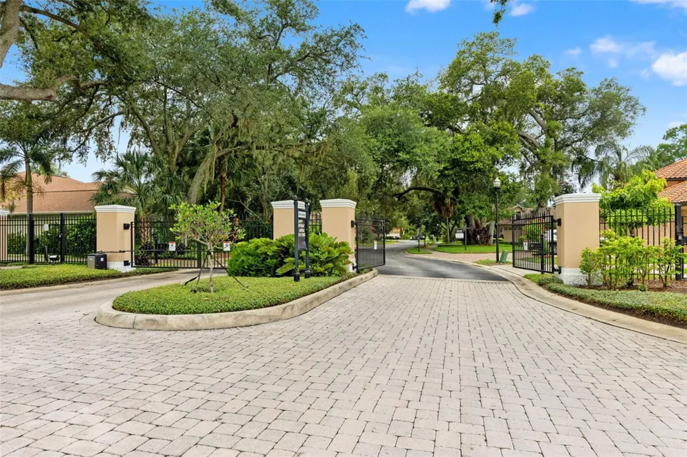2112 CARROLL LANDING DRIVE Tampa, FL 33612