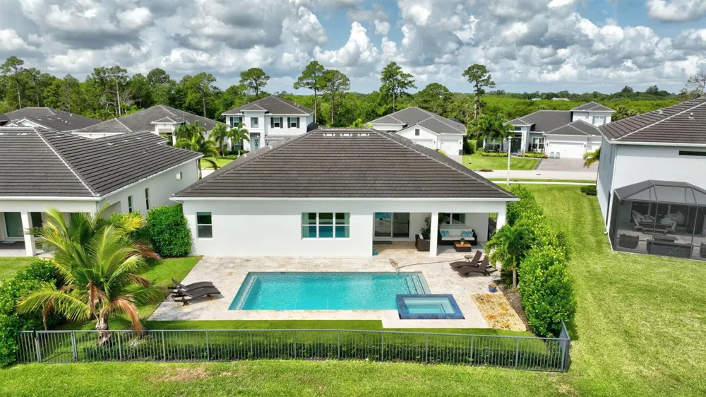 735 SW PENNFIELD TERRACE Stuart, FL 34997